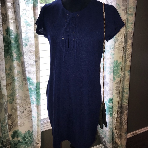 Navy plus size dress - Picture 2 of 4